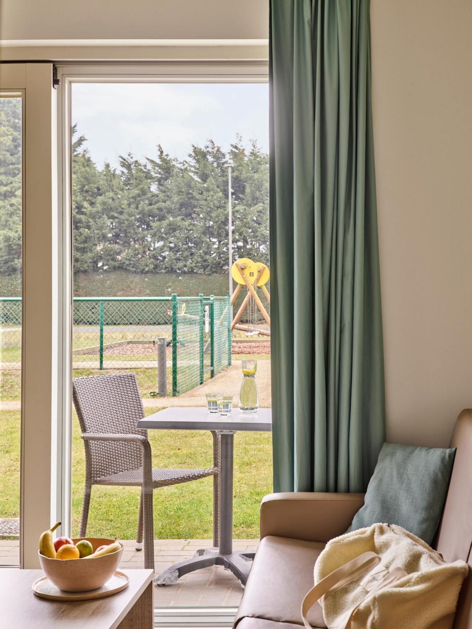 Holiday Suites Nieuwpoort Exterior photo